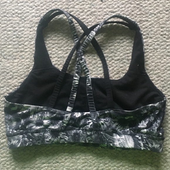 Lululemon bra - Picture 2 of 2